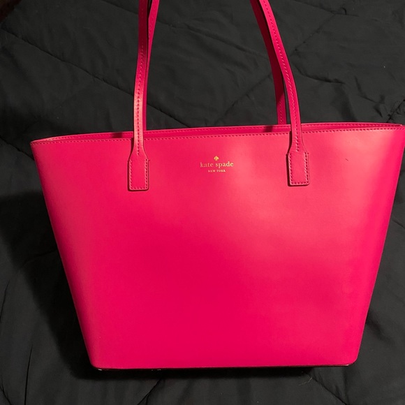 Kate Spade purse - Picture 1 of 2